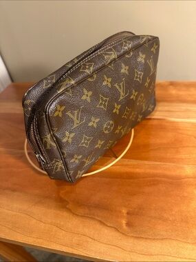 Authentic Louis Vuitton Monogram Trousse Toilette Cosmetic Bag.